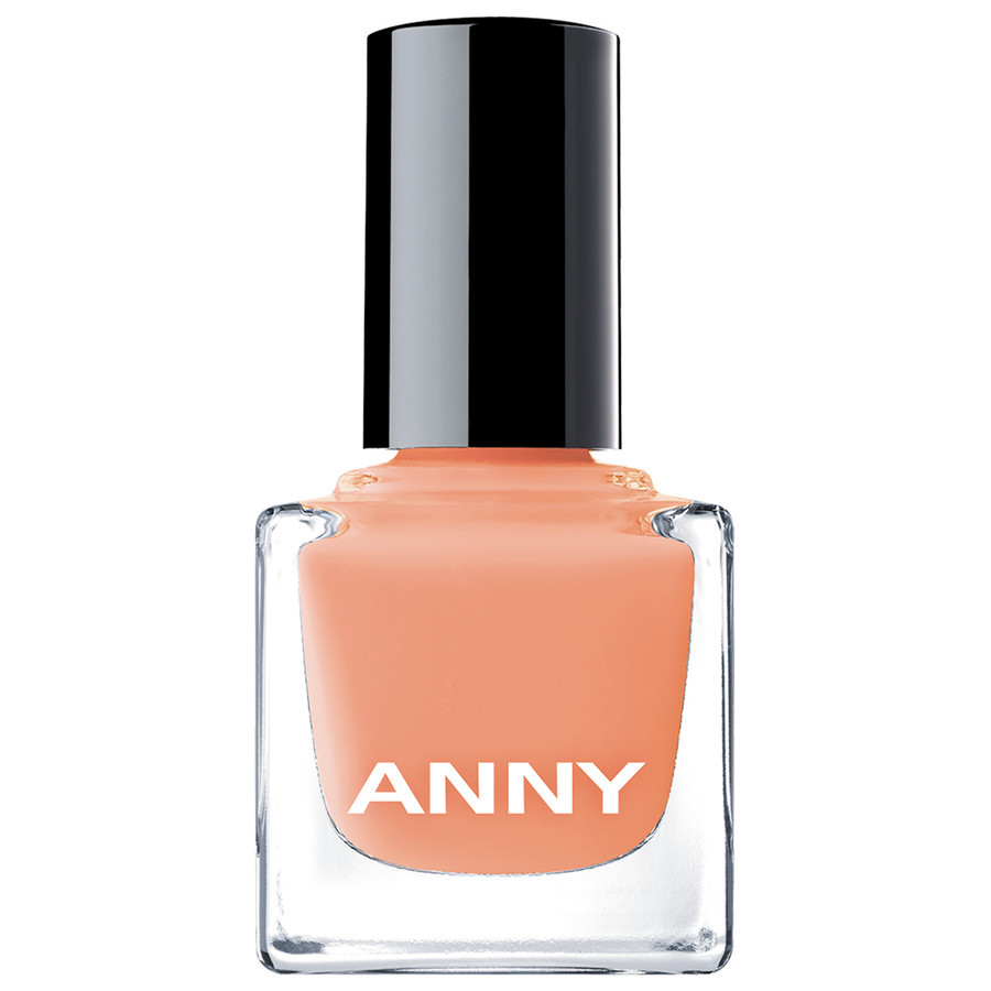 Anny Nail Polish Model Off Duty