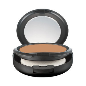 MAC Studio Fix Powder + Foundation in NC46